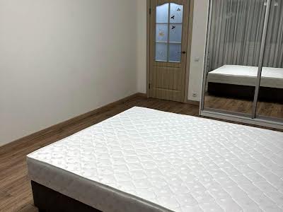 квартира за адресою Деміївська вул., 18