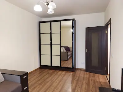 квартира за адресою Мінеральна вул., 7-Е