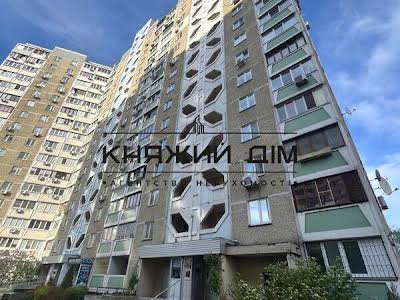 квартира по адресу Драгоманова ул., 14А