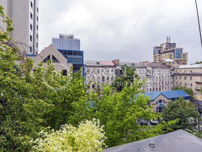 квартира за адресою Дарвіна вул., 7