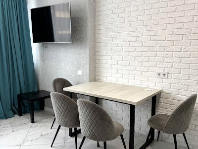 квартира за адресою Академіка Сахарова вул., 9