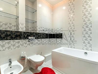 квартира за адресою Василя Тютюнника вул. (Анрі Барбюса), 37/1