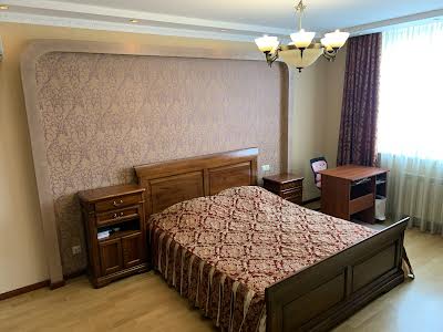 квартира по адресу Киев, Срибнокильская ул., 1