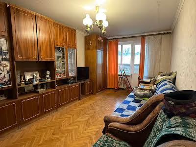 квартира за адресою Тарасівська вул., 50/20