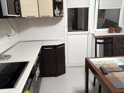 квартира за адресою Композитора Мейтуса вул., 4а