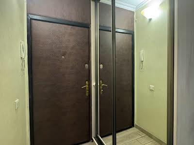 квартира за адресою Андрія Верхогляда вул. (Михайла Драгомирова), 6Б