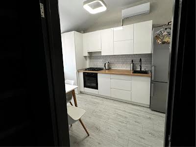 квартира за адресою Щаслива вул., 55