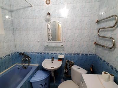квартира за адресою Чорновола вул., 38