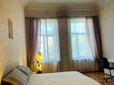 квартира за адресою Александровский проспект, 36