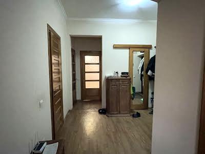квартира по адресу Джерельная ул., 34