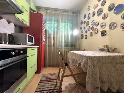 квартира за адресою Київ, Почайнинська вул., 13/9