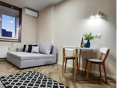 квартира за адресою Польова вул., 73