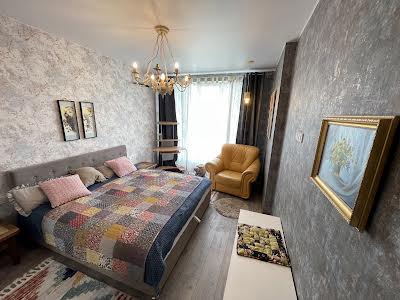 квартира за адресою Вишгородська вул., 45г