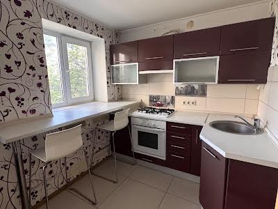 квартира за адресою Смілянська вул., 13