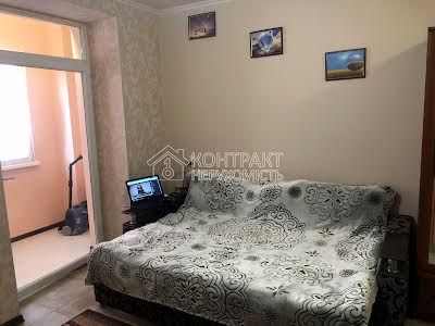 квартира за адресою Ахієзерів вул. (Халтуріна), 6-А