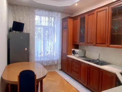 квартира за адресою Олеся Гончара вул., 32-Б