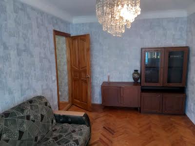 квартира по адресу Донецкая ул., 3