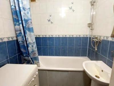 квартира за адресою Героїв просп., 4