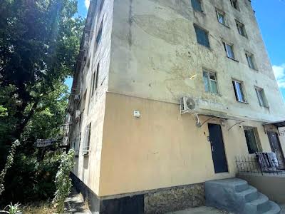 квартира за адресою Радісна вул., 7