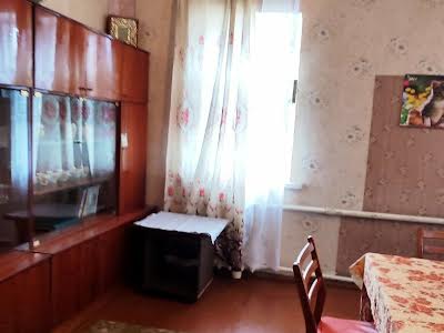 дом по адресу пгт. Высокий, Зеленогайська, 40