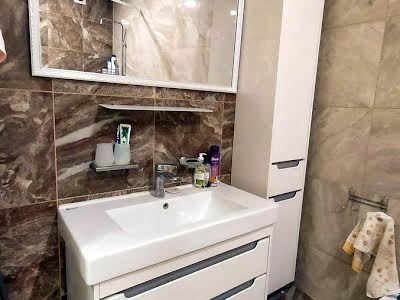 квартира за адресою Польова вул., 73