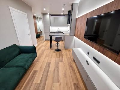 квартира за адресою Олени Теліги вул., 25