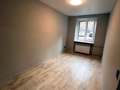 квартира за адресою Незалежності вул. (Титова), 28