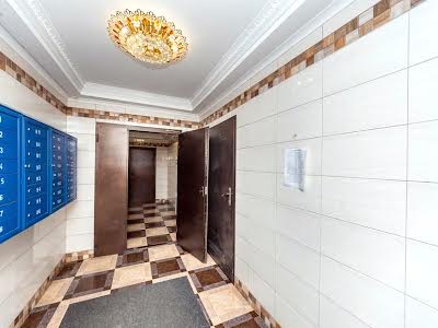 квартира за адресою Михайла Максимовича вул. (Онуфрія Трутенка), 9-А