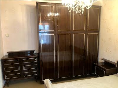 квартира по адресу Академика Заболотного ул., 42