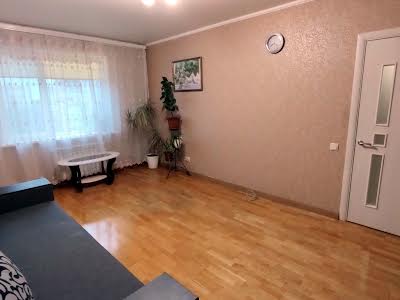 квартира по адресу Чернобыльская ул., 10