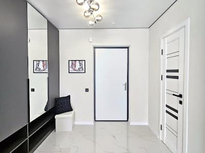 квартира за адресою Озерна вул., 27
