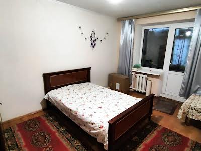 квартира за адресою Джерельна, 44