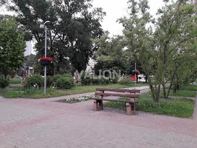 квартира по адресу Днепровская набережная ул., 11-А