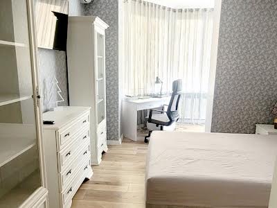 квартира за адресою Академіка Амосова вул., 63