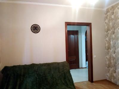 квартира по адресу Героев Днепра ул., 32-А