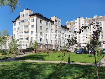 квартира за адресою Приозерний бульв., 3