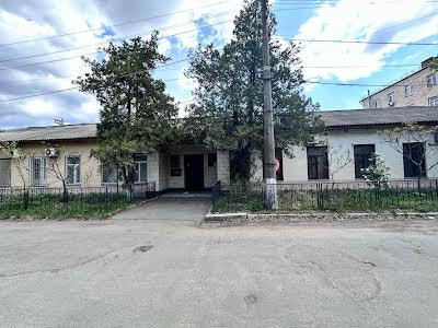 комерційна за адресою Деревообробна вул., 5а