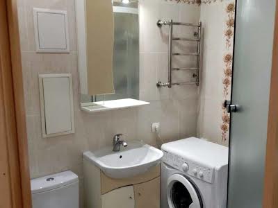 квартира по адресу Героев Севастополя ул., 7