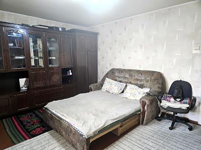 квартира за адресою Щаслива вул., 5