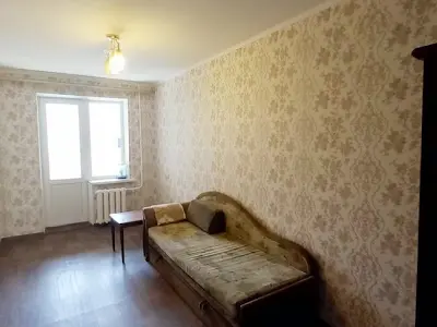 квартира по адресу Героев просп., 17