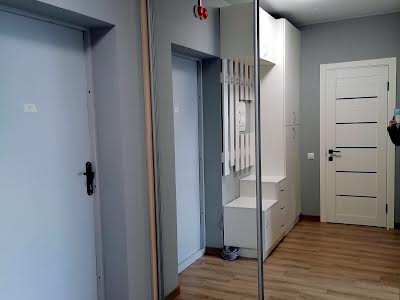 квартира за адресою Ревуцького вул., 40-В