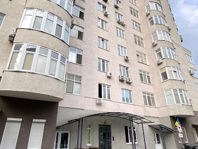 квартира за адресою Преображенська вул. (Івана Клименка), 8-Б