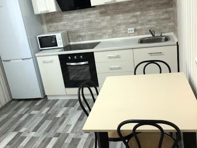 квартира за адресою Світла вул., 3