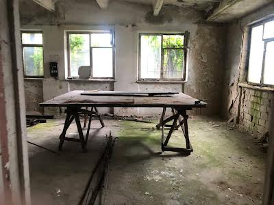коммерческая по адресу Бориспольская ул., 17