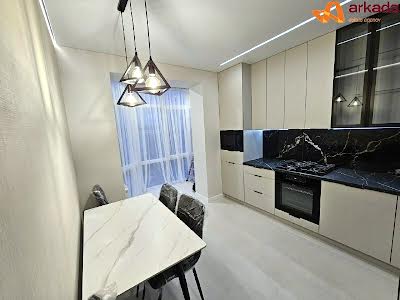 квартира за адресою Довга вул., 20в