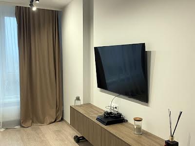 квартира по адресу Митрополита Василия Липковского ул. (Урицкого), 38