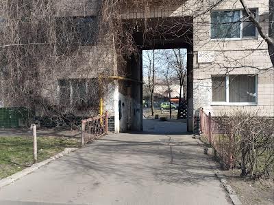квартира за адресою Кирилівська вул. (Фрунзе), 118