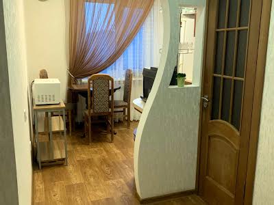 квартира за адресою Михайла Грушевського вул., 22