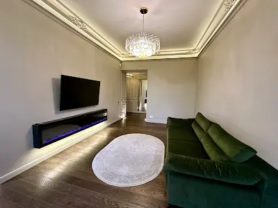 квартира за адресою Євгена Коновальця вул. (Щорса), 17