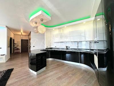 квартира за адресою Старонаводницька вул., 6-Б
